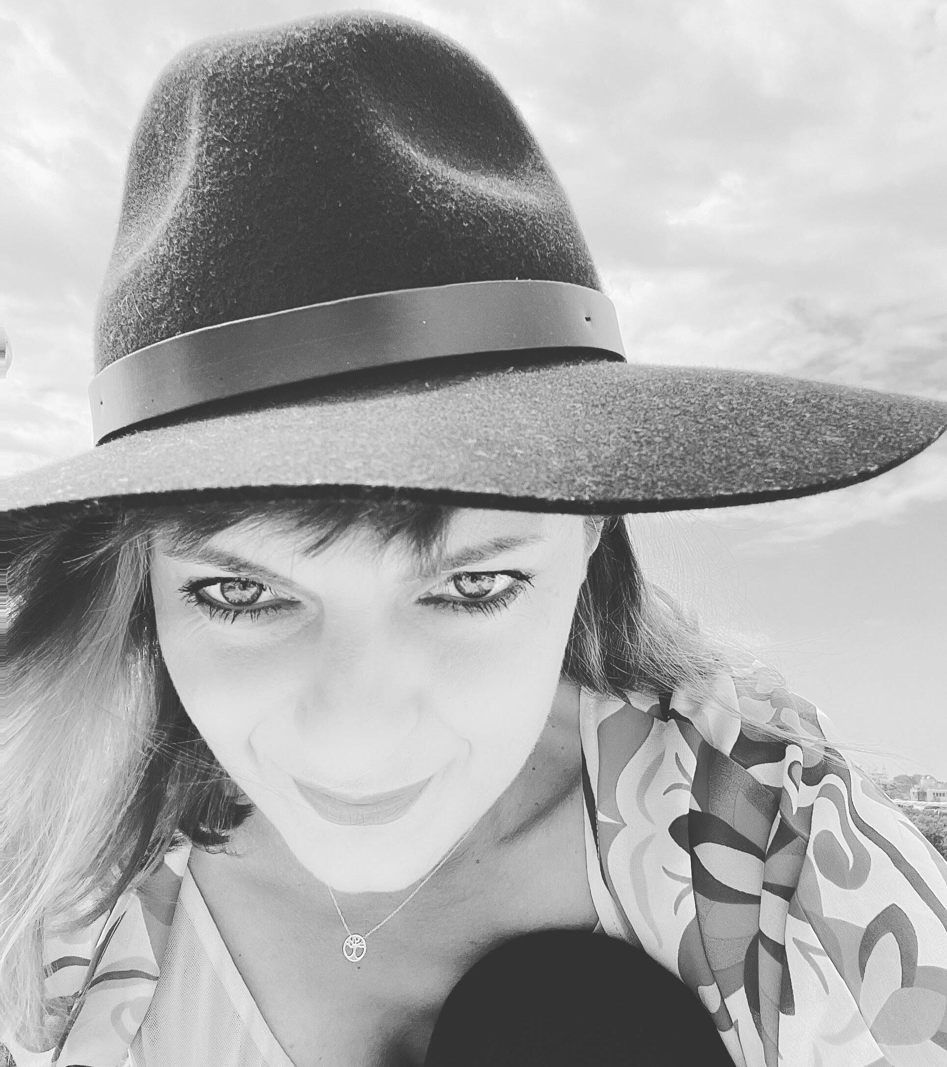 sacred intimacy, sex, love and relationship coach